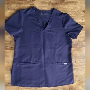 Figs Scrub top
